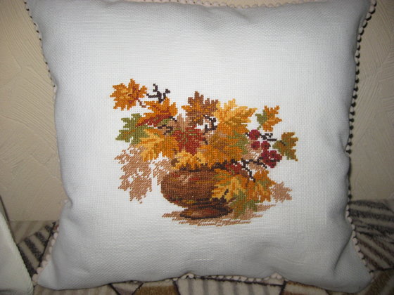 Работа «ваза с осенними листьями»