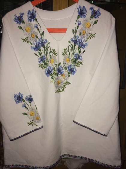 Работа «Вышиванка для мамочки»