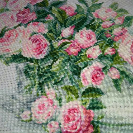 Работа «Букет чайных роз ближе»