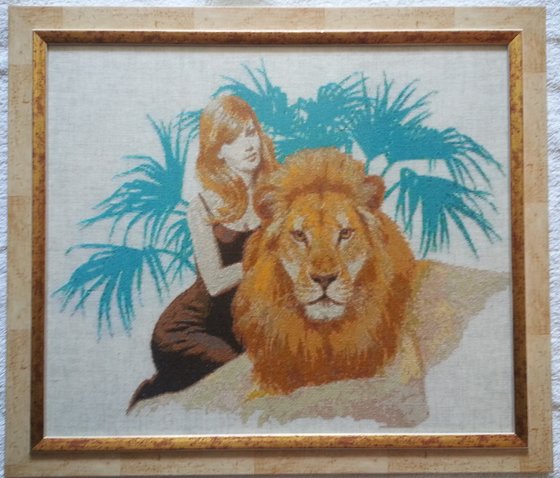 Работа «Укротительница с большой кошкой. Лев»