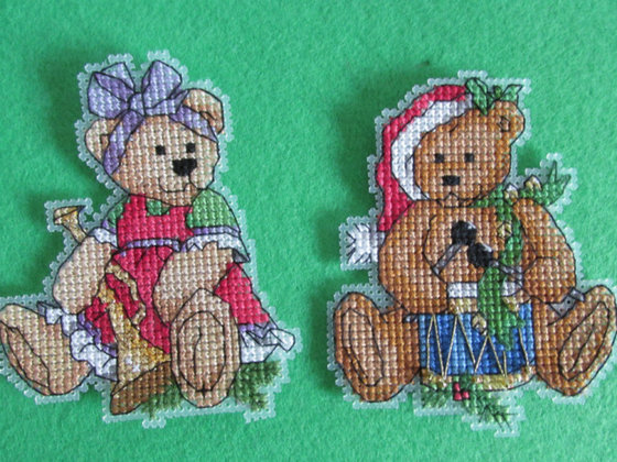 Работа «Елочные игрушки»