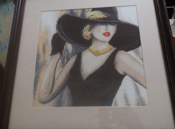 Работа «Загадочная женщина»