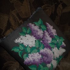 Работа «Подушка "Букет сирени"»
