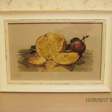 Работа «Апельсин со сливой»