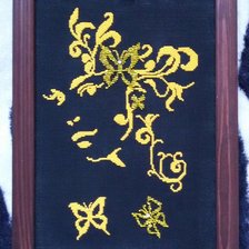 Работа «Девушка с бабочками»