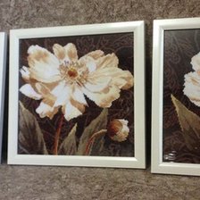 Работа «Белые цветы.»