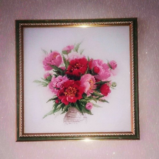 Работа «Пионы»