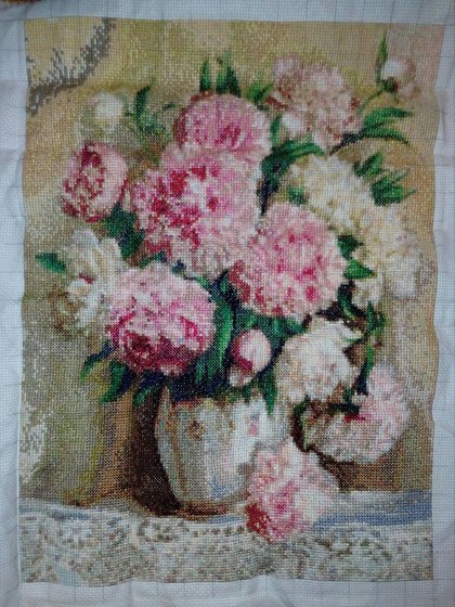 Работа «Пионы»