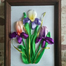 Работа «Ирисы лентами»