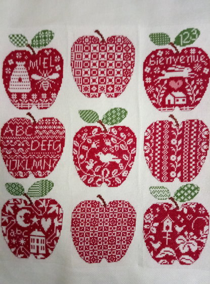 Работа «Яблоки, французская вышивка»