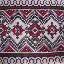 Работа «Подушка с украинским узором»