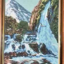 Работа «У водопада»