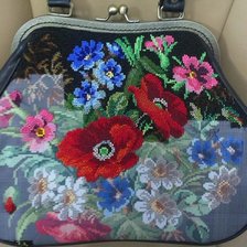 Работа «Сумка вышитая бисером. Процесс.»