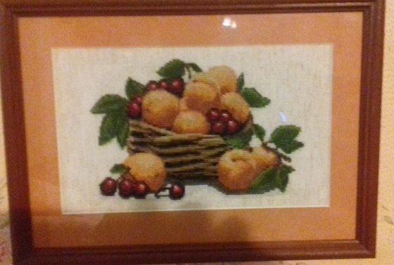 Работа «персики и вишня»