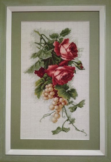 Работа «Розы и виноград»