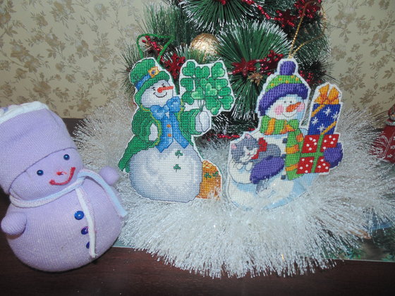 Работа «Снеговики»