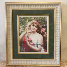 Работа «Девушка с розами»