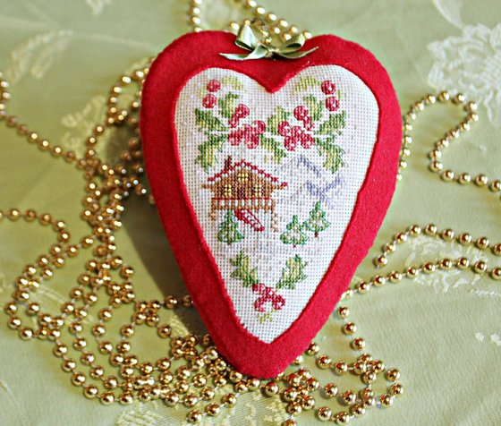Работа «Рождественское сердечко»