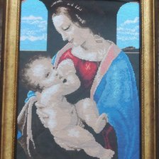 Работа «Мадонна с младенцем»