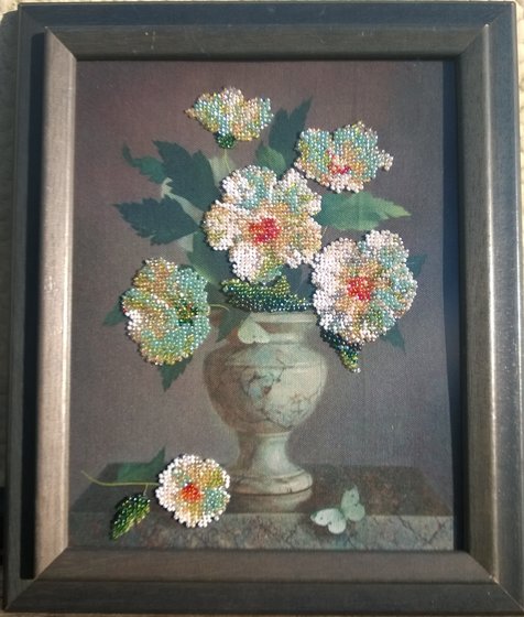 Работа «Белые цветы»