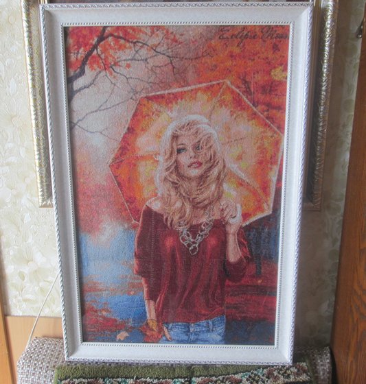 Работа «Девушка-осень»