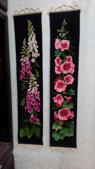 Работа «наборы   Риолис  " Наперстянка"  и  "Мальва"»