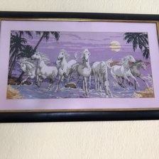 Работа «Кони на закате»