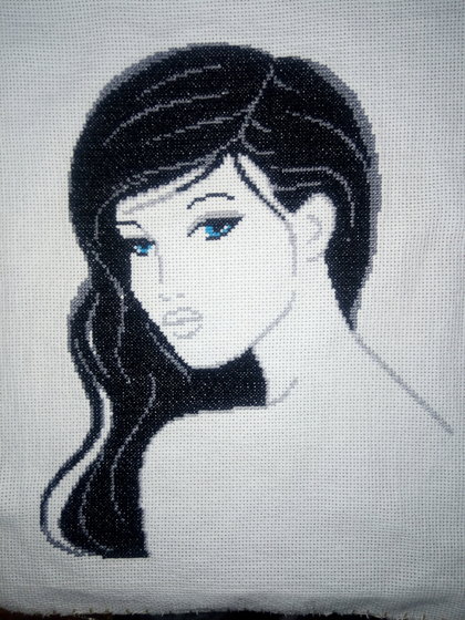 Работа «Девушка монохром»