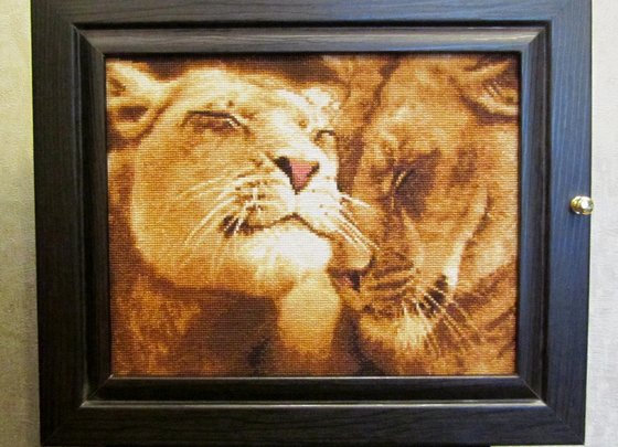 Работа «Влюбленные львы»