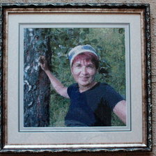 Работа «Девушка в тюбетейке»