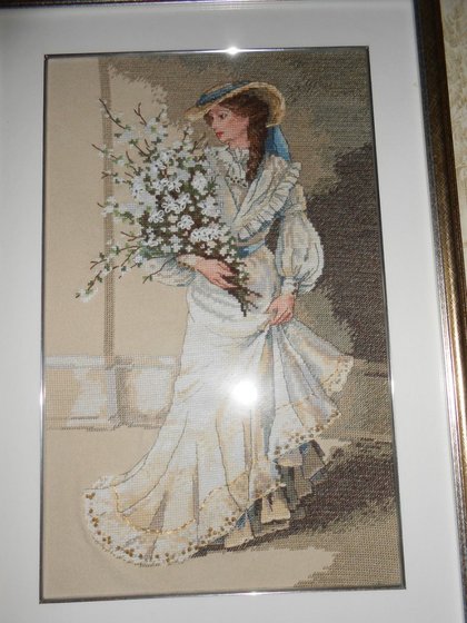 Работа «Девушка с букетом»