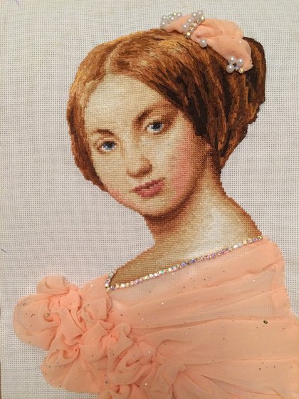 Работа «Вышивка бисером, гладью, ткань»