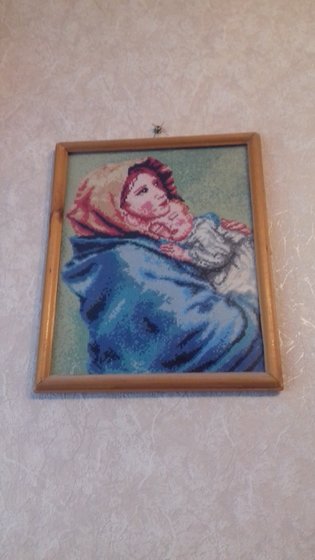 Работа «Мадонна с младенцем»