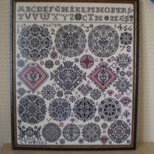 Работа «Permin 39-4410 Vierlande 1826 Sampler»