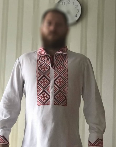 Работа «Вишиванка для друга»