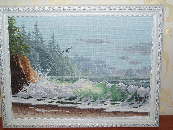 Работа «Прибой (Чайка над волной)»