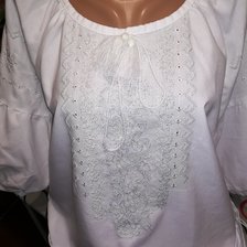 Работа «Белым по белому.. Отенннок голубой»