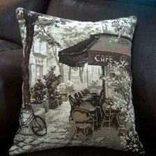Работа «Подушка «Парижское кафе»»