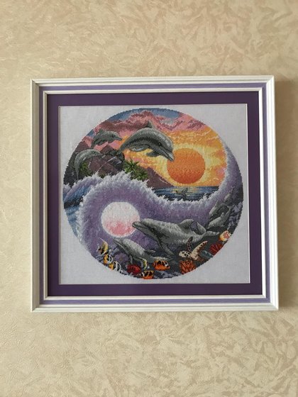 Работа «Дельфины в символе жизни»