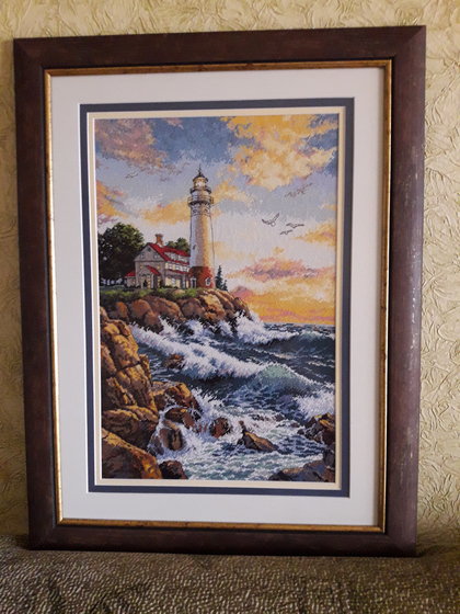 Работа «Маяк из золотой коллекции dimensions»