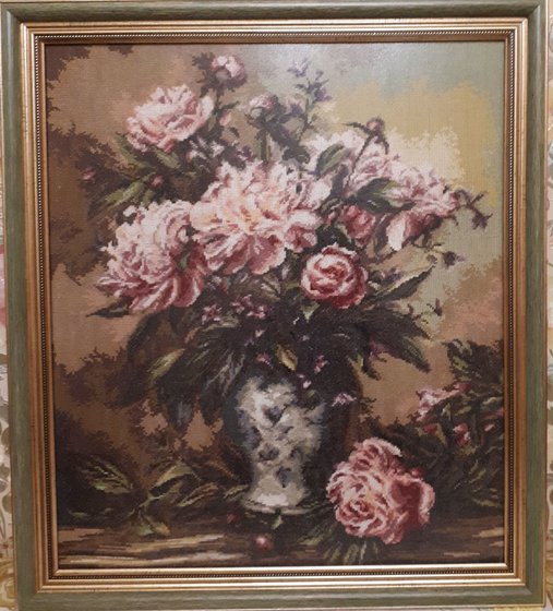 Работа «Ваза с пионами»