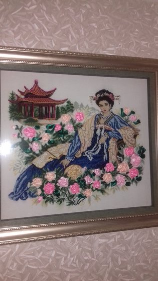 Работа «Девушка в саду»