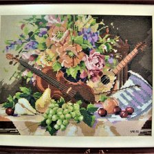 Работа «Música y frutas...»