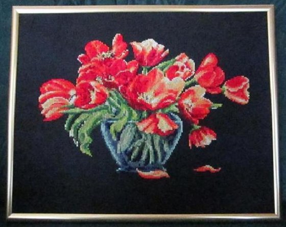 Работа «Тюльпаны в вазе»