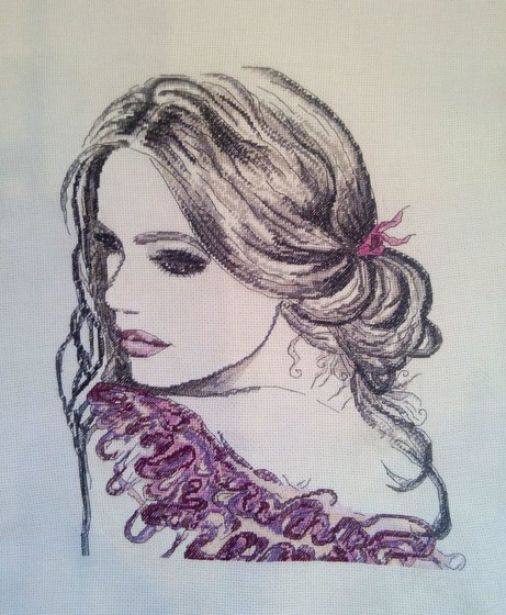 Работа «Девушка в лиловом»