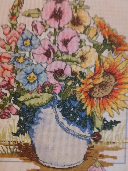 Работа «Цветы в ведерке»