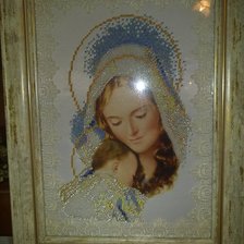 Работа «Мадонна с младенцем»