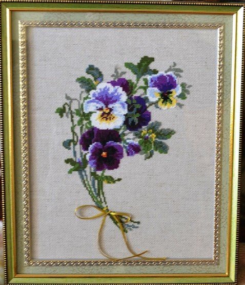 Работа «Букет анютиных глазок»