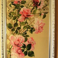 Работа «Роза на решетке»