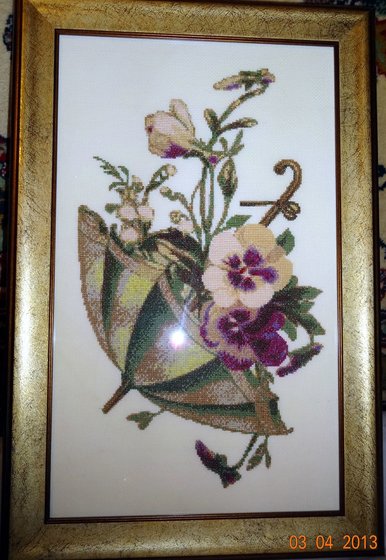 Работа «Анютины глазки и зонтик»